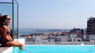 Uma piscina em casa para chamar de sua