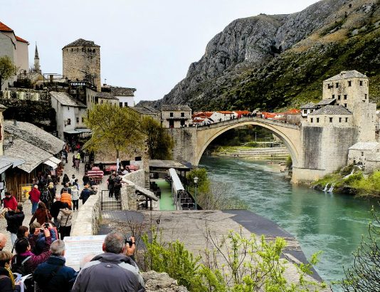 O fotógrafo Rui Ochôa foi em peregrinação à Bósnia e Herzegovina