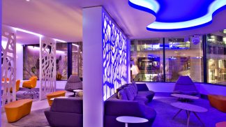 Aterrou uma nave-hotel espacial em Lisboa