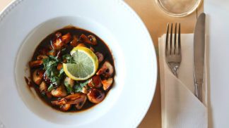 Onde petiscar bem em Matosinhos e com os olhos no mar