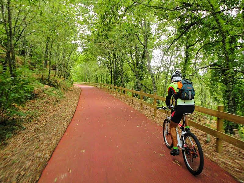 Já conhece a maior ecopista de Portugal?