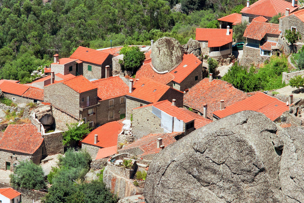 shutterstock_296336780