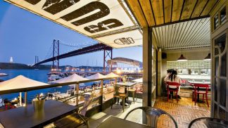 A nova hamburgueria de Lisboa que só serve carne de vaca açoriana