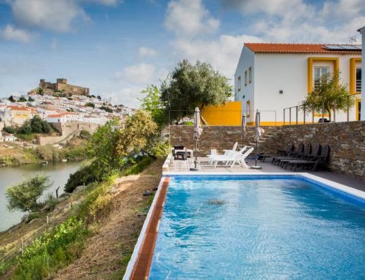 Esta casa de campo é um recanto paradisíaco no Alentejo