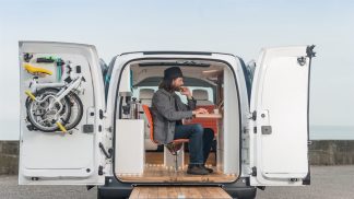 Lançado o primeiro escritório do mundo móvel e elétrico