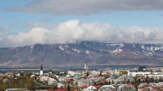 Reiquejavique: aqui o paraíso cheira a enxofre
