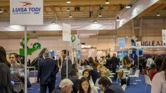 Travelport e APAVT celebram relação de 25 anos na BTL Travelport e APAVT celebram relação de 25 anos na BTL