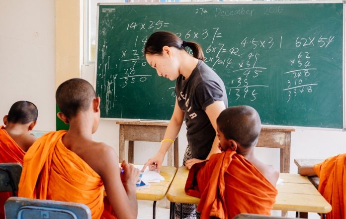 10 programas de voluntariado no estrangeiro