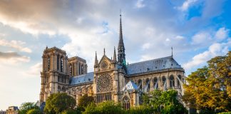 Novo telescópio virtual em Paris permite-lhe viajar no tempo