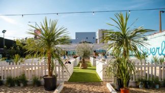 Londres inaugura praia urbana com um conceito inovador Londres inaugura praia urbana com um conceito inovador