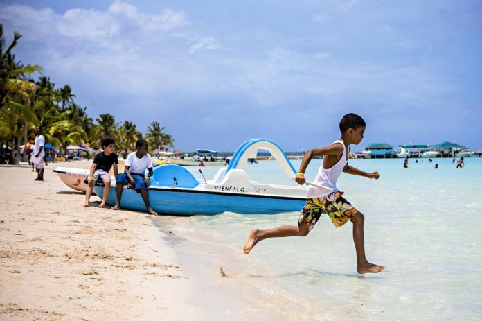 «Volta ao Mundo Cá em Casa» traz a República Dominicana