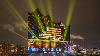 Nova sala de espetáculos de Hamburgo, Elbphilharmonie, já abriu portas