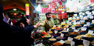 Uma viagem ao Irão que nunca viu