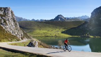 Viagem às Astúrias: gastronomia, património e natureza (Episódio 1 – RTP 3) Volta ao Mundo na televisão nas Astúrias (Episódio 1 - RTP 3)