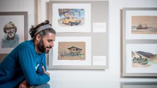 Luís deixou tudo para viajar pelo mundo e desenhá-lo Luís deixou tudo para viajar pelo mundo e desenhá-lo