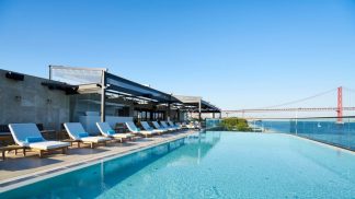 Sud Lisboa: a nova piscina infinita