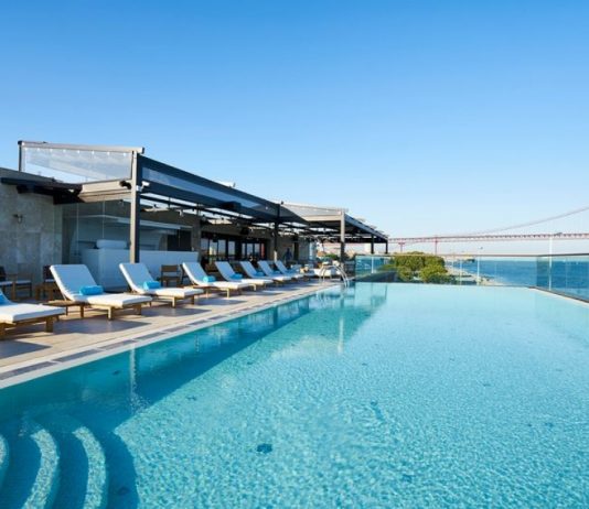 Sud Lisboa: a nova piscina infinita