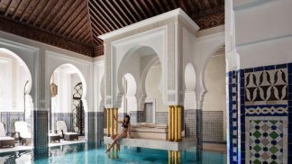 10 piscinas cobertas onde vai querer mergulhar