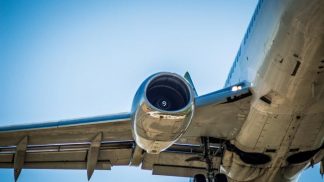 Companhia aérea europeia vai começar a pesar os passageiros no check-in Companhia aérea europeia vai começar a pesar os passageiros no check-in