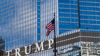 Hotel de Trump em Nova Iorque perde o nome do Presidente dos EUA