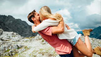 Millennials viajam mais porque não conseguem comprar casa