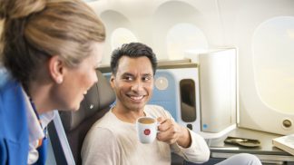 KLM e Douwe Egberts unidas pelas sustentabilidade