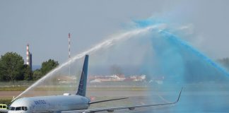 United Airlines voo direito Porto-Nova Iorque