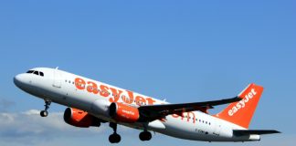 easyJet lança campanha de descontos em 20 mil lugares para escapadelas