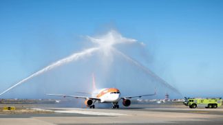 easyJet inaugurou a nova ligação direta entre Faro e Nápoles