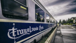 Viagem de comboio pela Transilvânia: uma oportunidade para descobrir a Roménia
