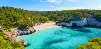 Destinos baratos aqui perto onde ir em setembro - e aproveitar o verão