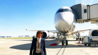 Aos 22 anos tem emprego de sonho a voar pelo mundo