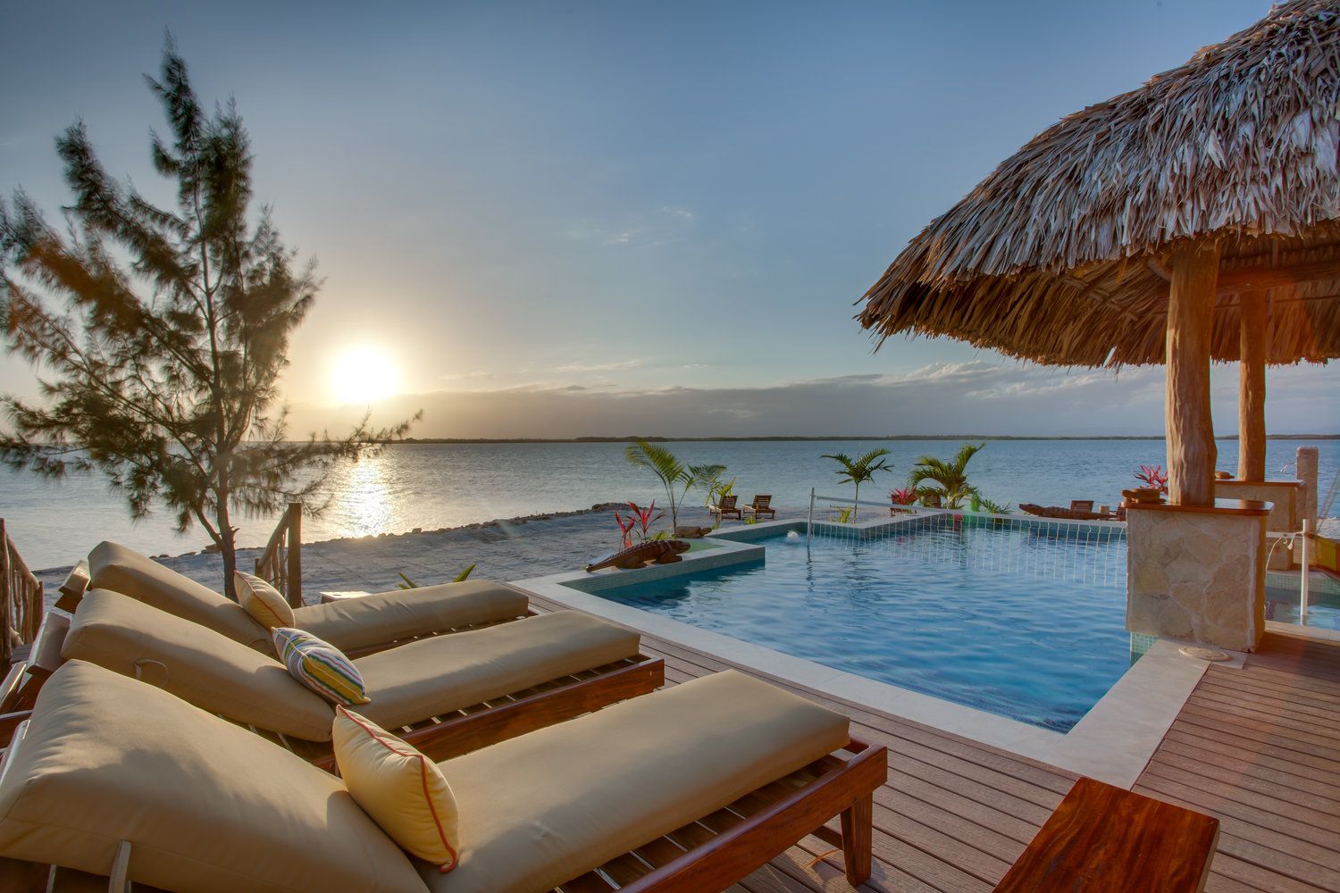 20160220kvpbz00_little-harvest-caye-living-area-1006+-+Copy_resultado