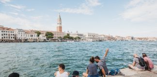 12 leis que deve cumprir para não ser multado em cidades estrangeiras