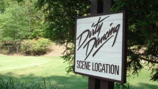 Já é possível dormir nas cabanas de lago do filme "Dirty Dancing"