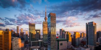 Toronto: museu ao ar livre homenageia comunidade portuguesa