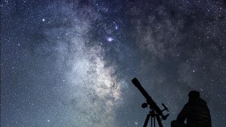 A primeira chuva de meteoros do ano acontece já esta madrugada