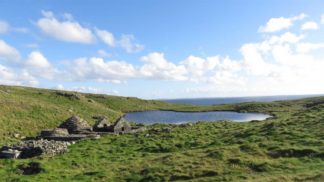 Esta ilha deserta na costa da Irlanda está à venda - é uma oportunidade única
