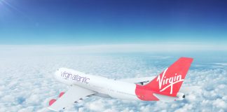 Avião comercial atinge velocidade impressionante e ultrapassa a barreira do som