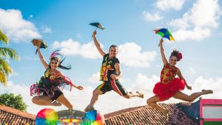 É assim que se festeja o Carnaval pelo mundo - vejas as fotos