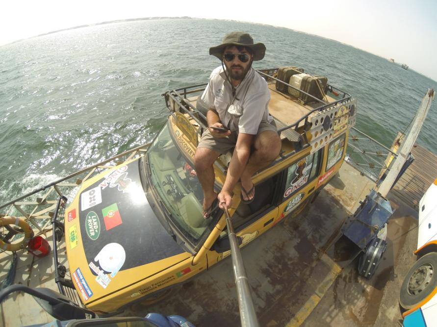 travessia rio nilo em ferri egito