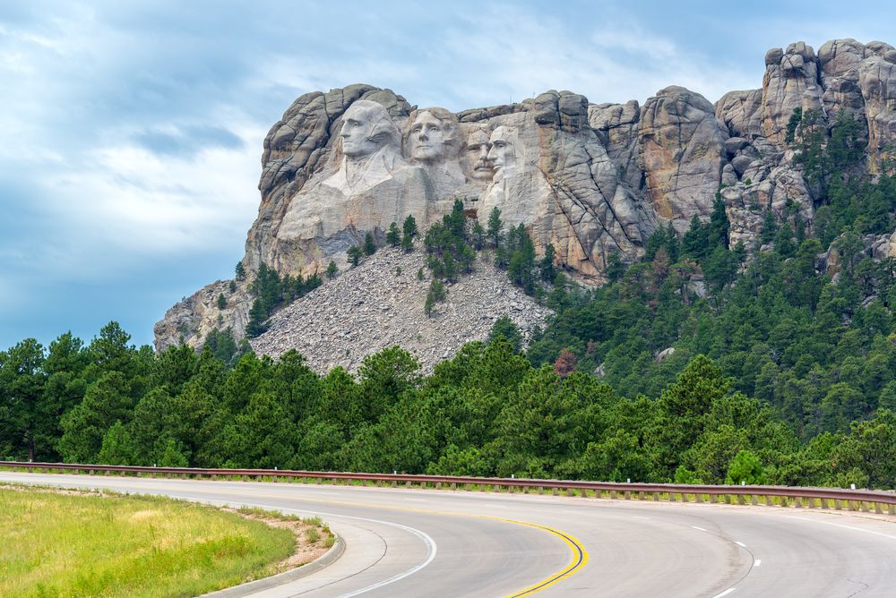 Mount Rushmoreshutterstock_380294119_resultado