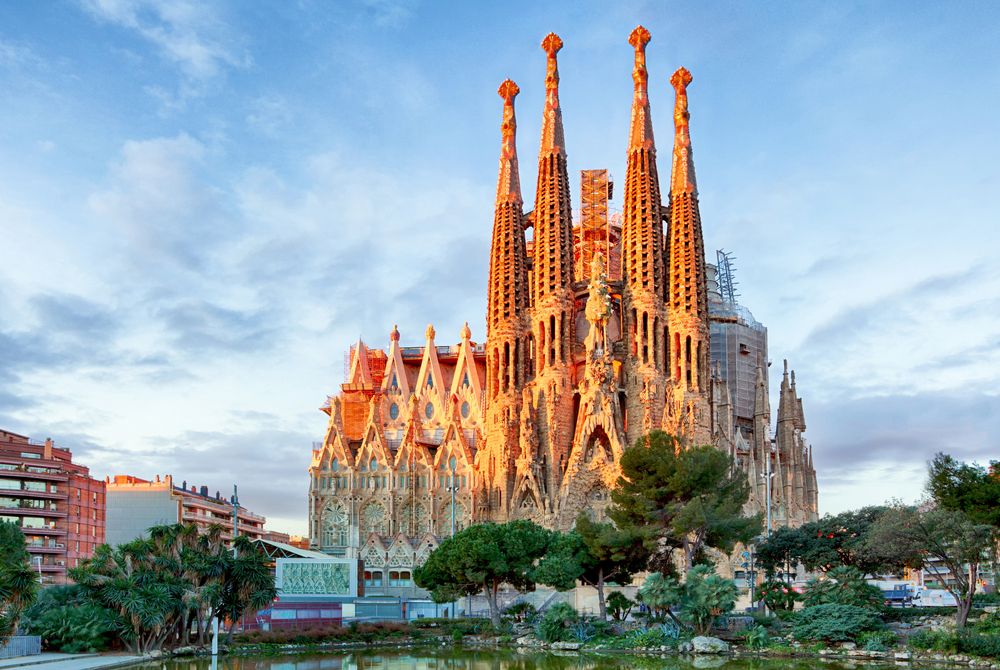 sagradafamilia-shutterstock_580489630_resultado