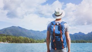 Deve evitar estes comportamentos quando vai viajar - tenha atenção