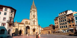 Oviedo: uma cidade que se sente mais do que se explica