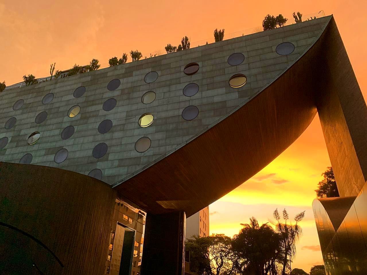 Facebook Hotel Unique_resultado