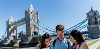 Erasmus: especialista revela se deve (ou não) estudar no estrangeiro