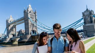 Erasmus: especialista revela se deve (ou não) estudar no estrangeiro