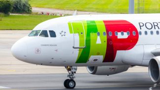 TAP oferece viagens a crianças que voem em família de e para a Europa