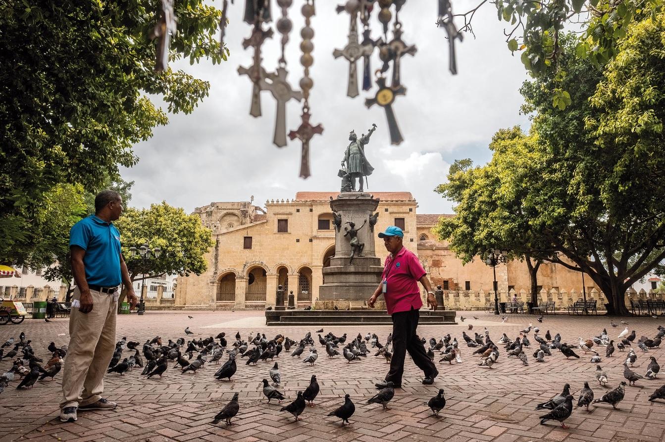 36381508_BINARY_GI11122019LEONELDECASTRO_142